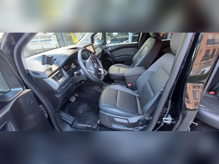 Nissan TOWNSTAR 1.3 130CV foto 14